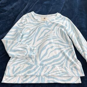Cupio Blue and White Patterned Sweater/Tunic